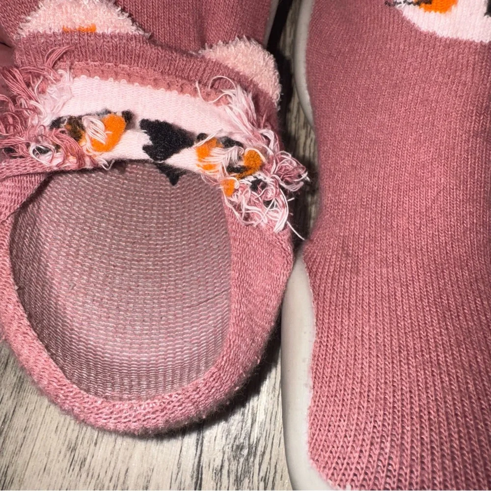 🩷3/$13🩷 Pink Cat Face Kids' Sock Shoes